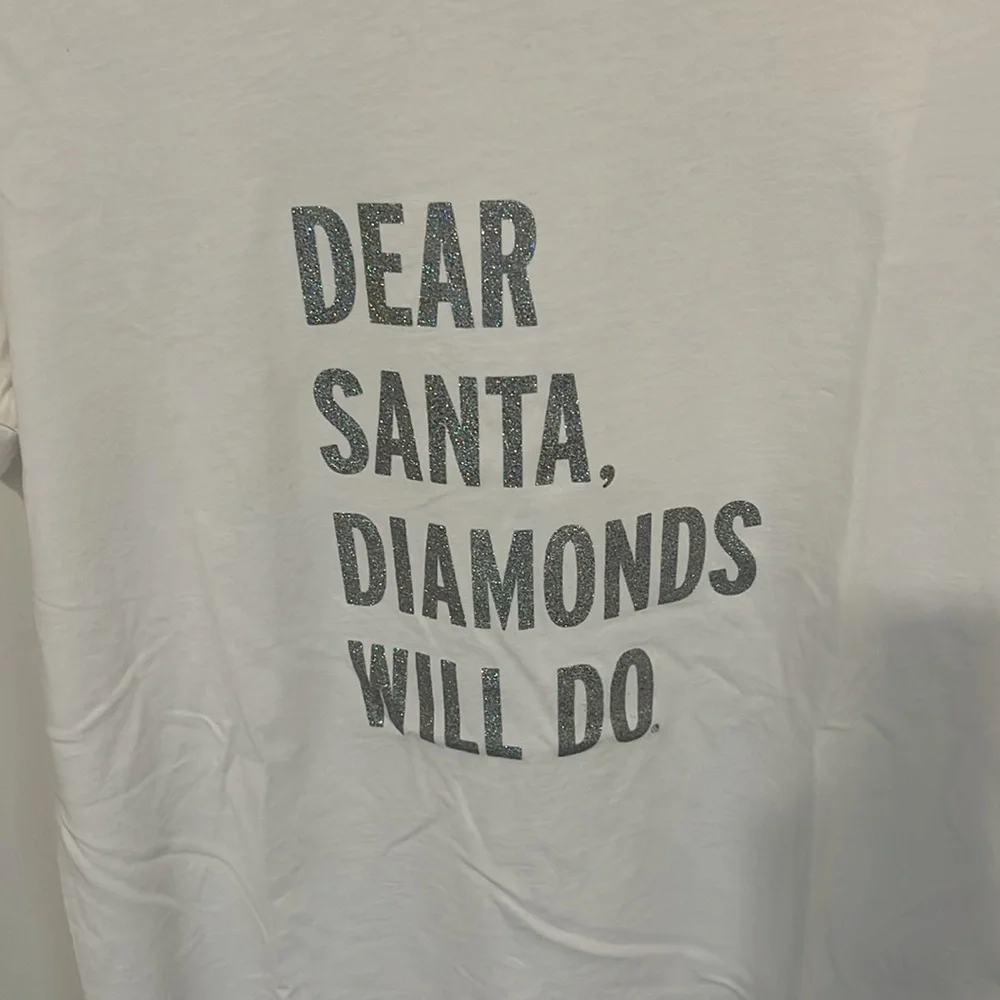 Kate SPADE white cuffed sleeve Santa Tee - Picture 3 of 8